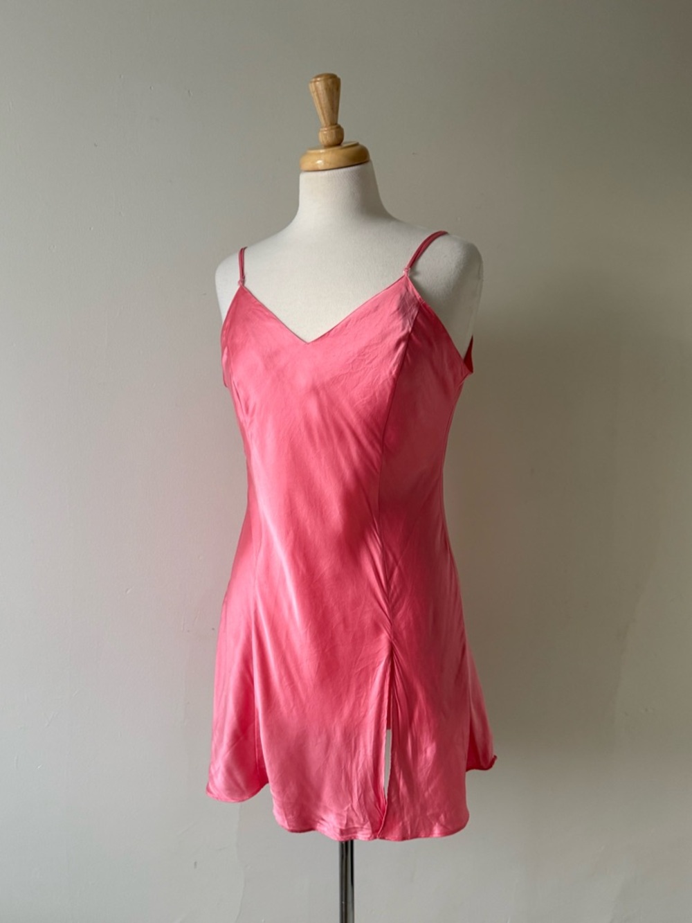Gold Label 100% Silk Vintage Victoria’s Secret Pink Slip Dress collectible